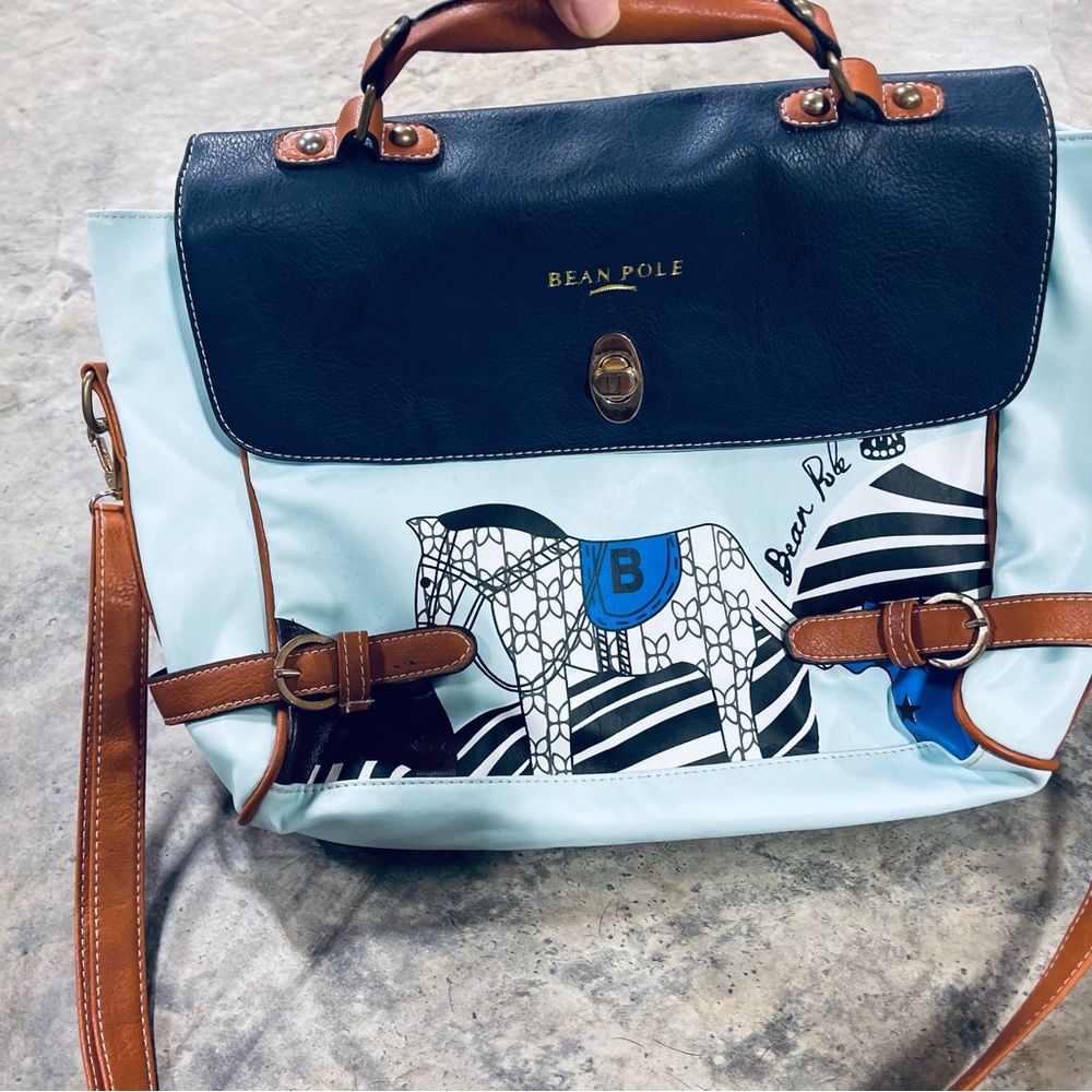 Bean Pole Leather Crossbody Bag with Adorable Equestrian Horse Design